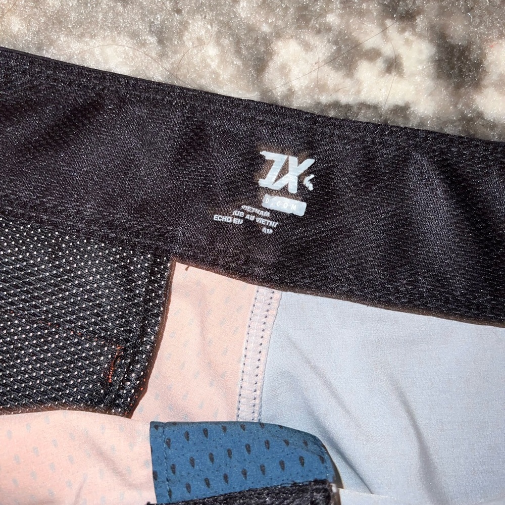 Fox swim trunks - Picture 3 of 3